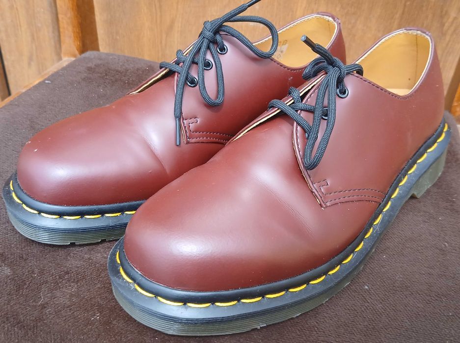 Martens 1461 cherry red