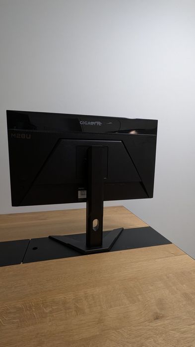 Gigabyte M28U 4K 144Hz HDR KVM HDMI 2.1