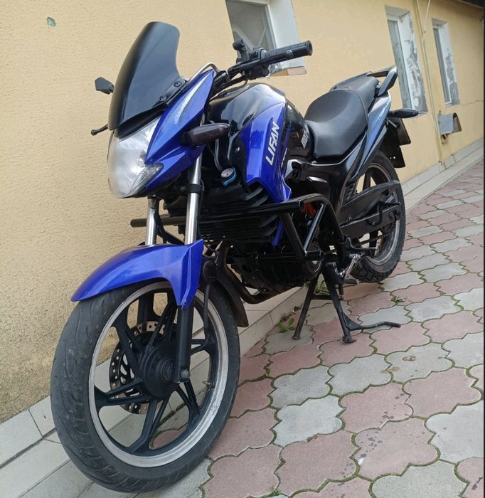 Продам Лифан КП 200