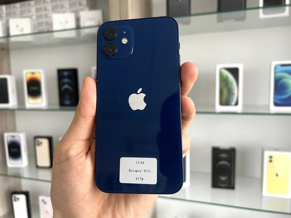iPhone 12 64 GB Neverlock / Магазин / Навушники у подарок