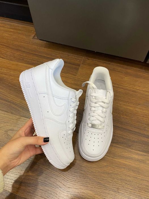 NIKE Air Force 1 07'Buty Sneakersy Sportowe_r.41