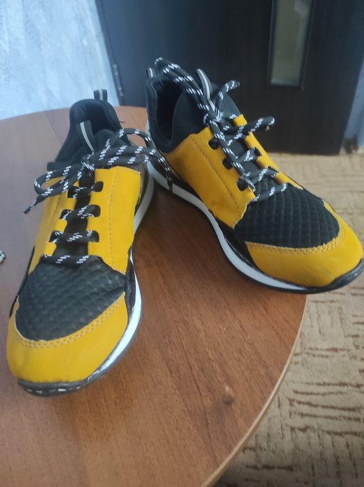 Кроссовки rieker .