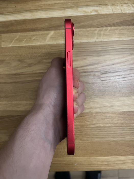 IPhone 14 Plus czerwony