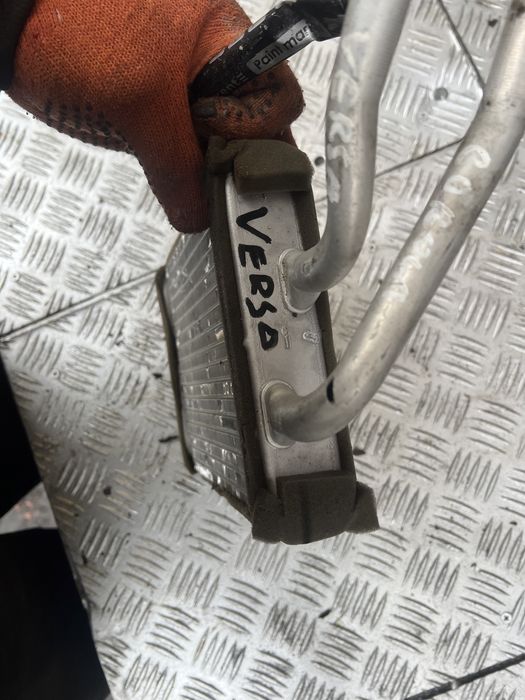 Радиатор печки тойота версо toyota verso год 2004