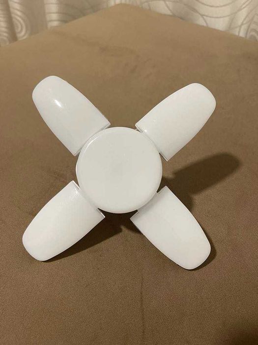 Lâmpada LED dobrável