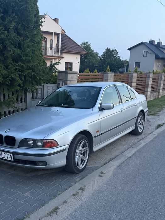 Bmw e39 523i 2.5L