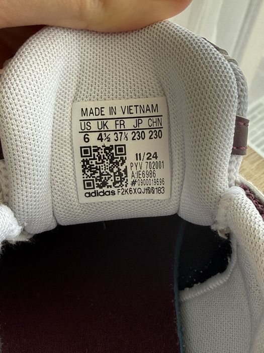 Кросівки Adidas Astir