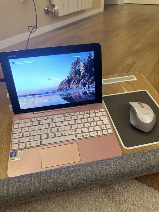 Portátil Asus Transformer Book