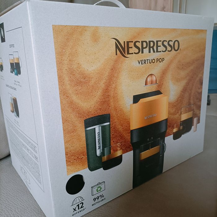 Máquina café Nespresso Vertuo Pop, completamente nova, ainda na embala