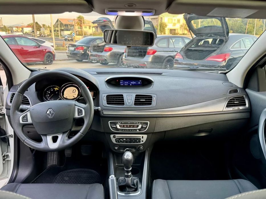 Renault Mégane Coupe 1.5 dCi Dynamique S foto 5