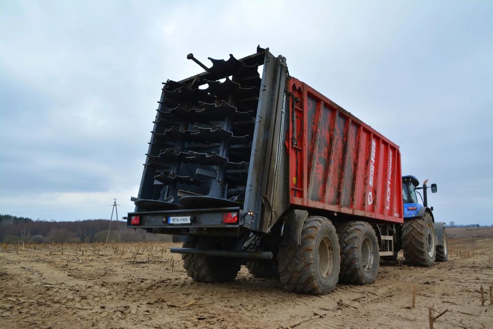 Metal-Fach T935/6  Przesuwana ściana – 18t