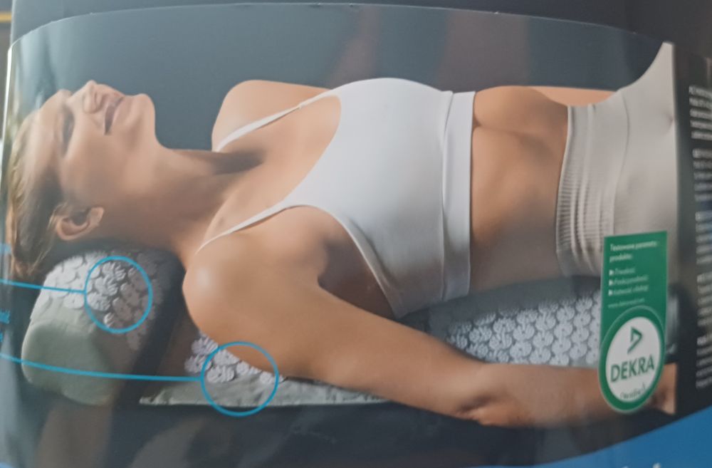 Mata do masażu z poduszką