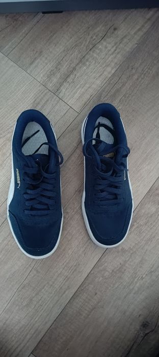 Buty Puma Caracal Sd Jr rozmiar 35.5