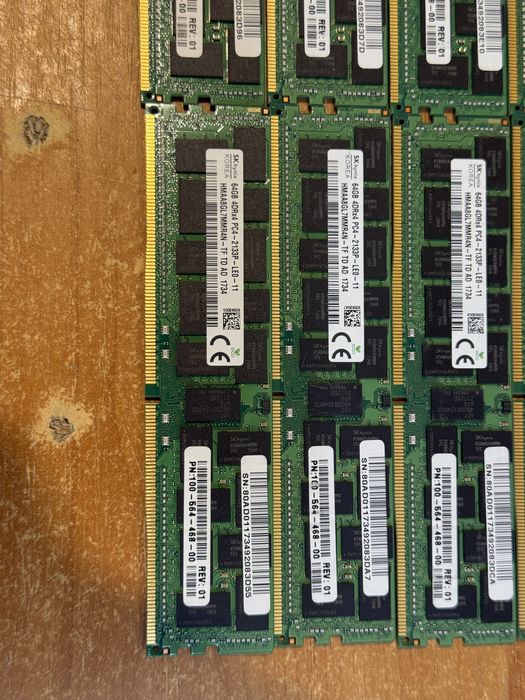 Серверная память Samsung 64Gb 4DRx4 DDR4 PC4-17000 - 2133P ECC REG