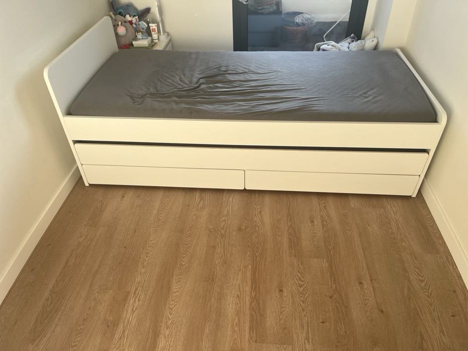 Łóżko podwójne 90x200 + szuflady + materace