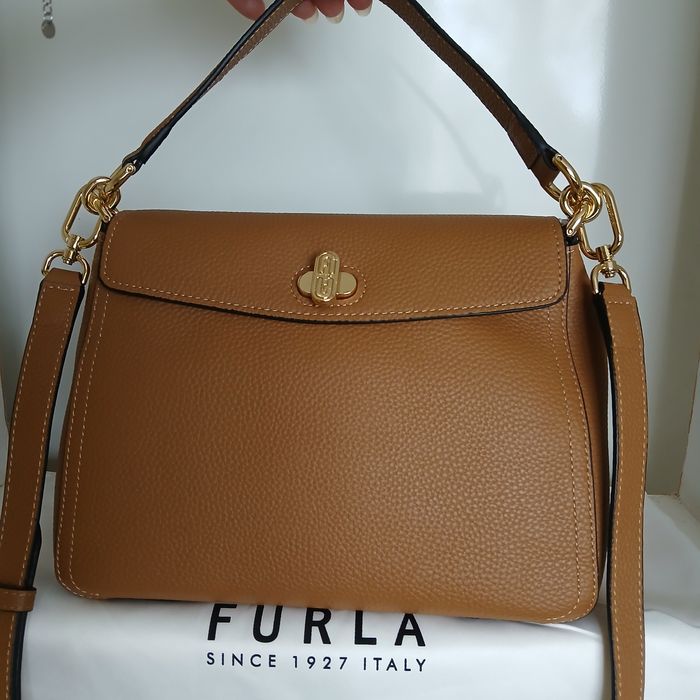 Сумка( Furla ,Coccinelle,  coach )