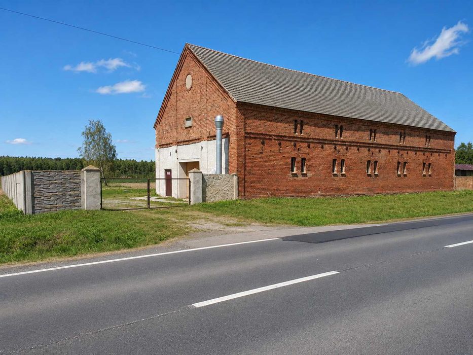 Wynajmę budynek 283 m² + plac przy DK25 | Drołtowice / Syców
