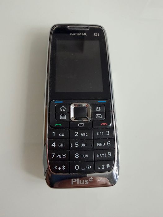 Nokia E51 telefon