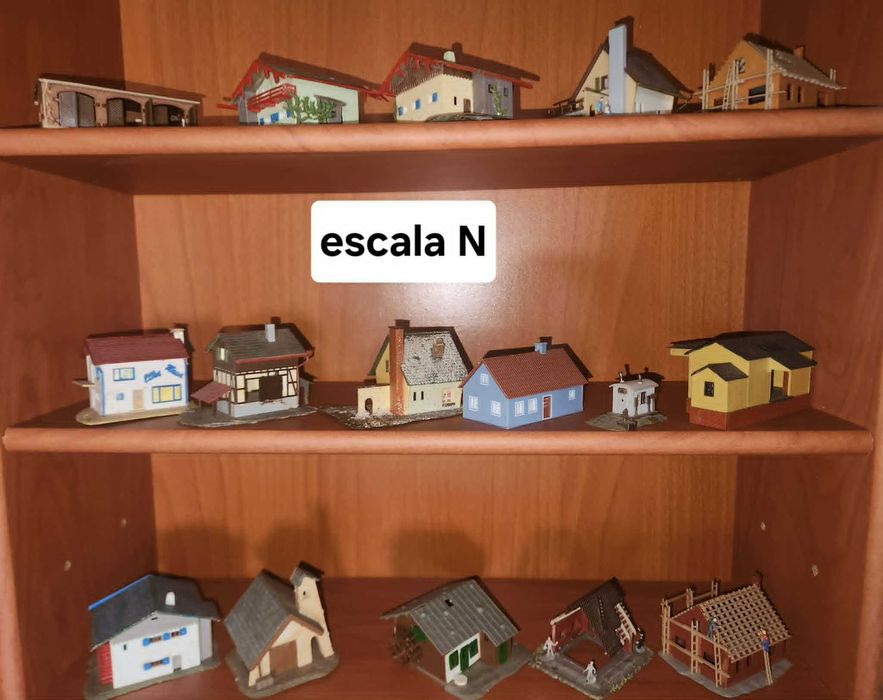 Casinhas e edificios á escala N