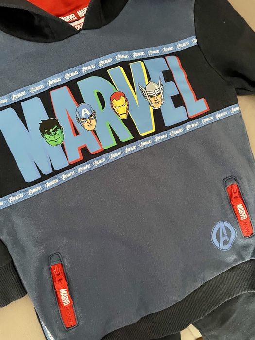 Dres chłopięcy Marvel rozmiar 98/104 George