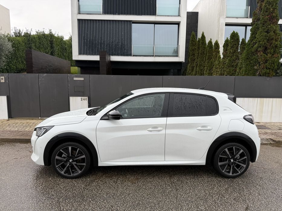 Peugeot 208 GT LINE, DIESEL, como novo