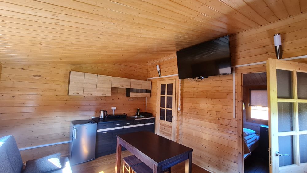 Jezioro Nyskie -NOCLEGI Domki Głębinów Skorochów Nysa