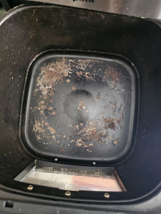 Airfryer Alpina em estado razoável