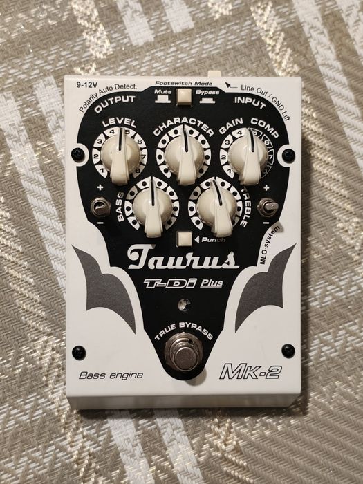 Taurus T-Di  PLUS preamp basowy & Di-Box