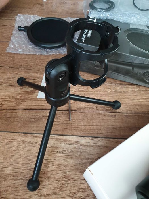 Mikrofon Trust GXT 232 - Streaming, Granie, Podcasty itd. Jak nowy !