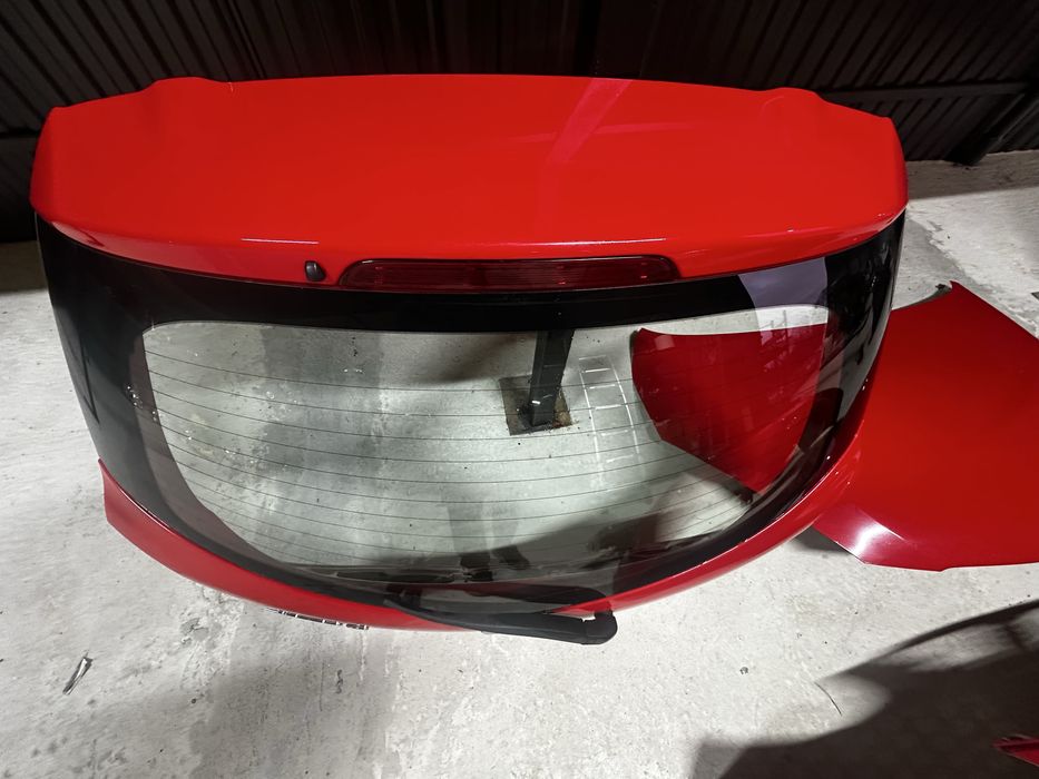 Ляда кришка багажника кляпа mazda 2 мазда