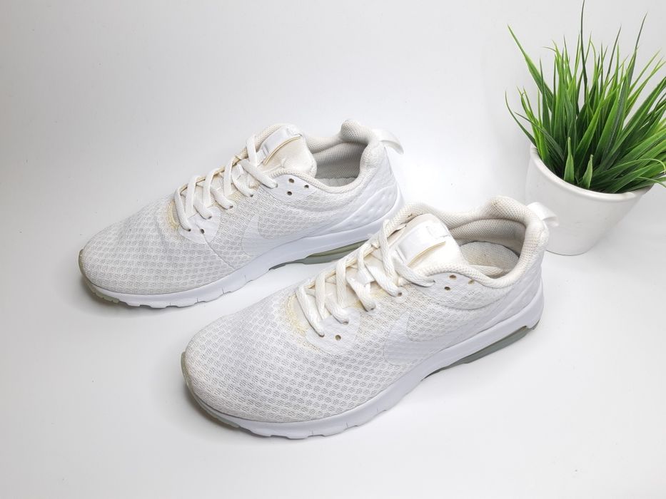 Nike air max motion blancas sale