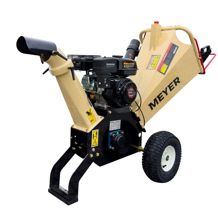 Rębak rozdrabniacz do gałęzi wynajem z przyczepą