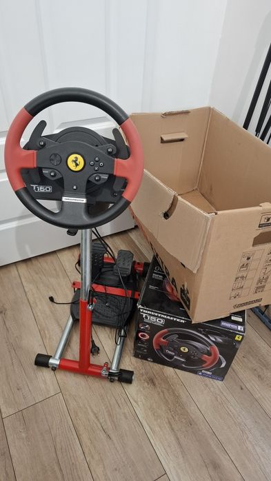 Kierownica thrustmaster t150 ferrari ze stojakiem