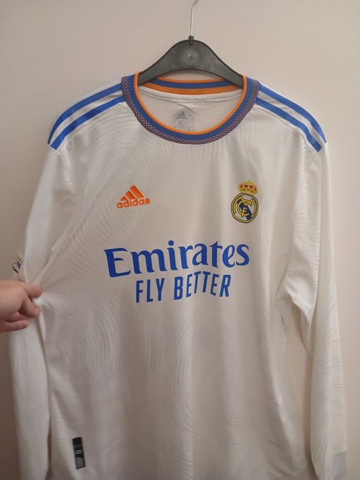 Real Madrid 2021-22 home jersey long sleeve