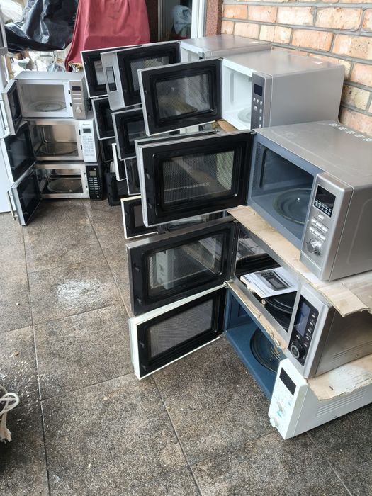 Мікроволновки різних моделей