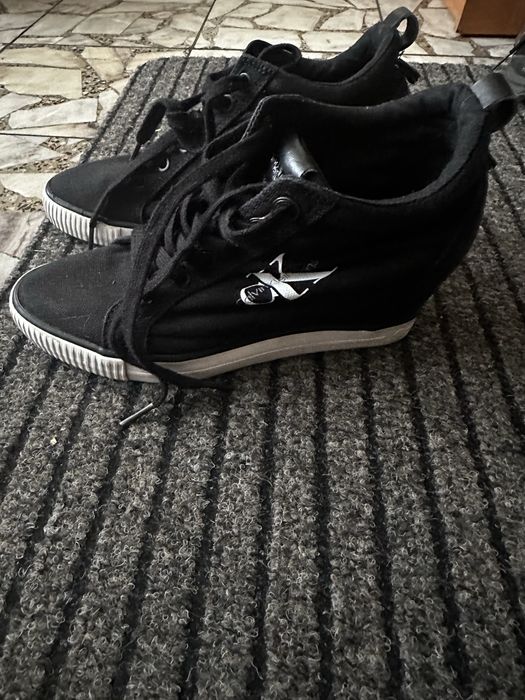 Buty/ trampki na koturnie