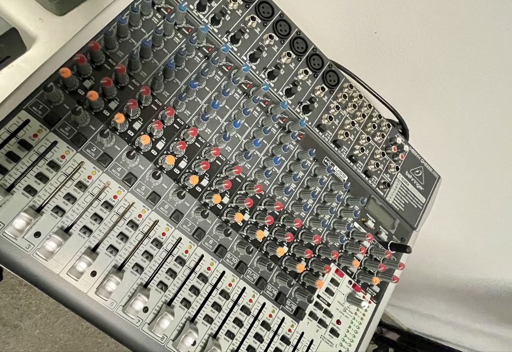 Mikser Behringer Xenyx X2222 - okazja !!!