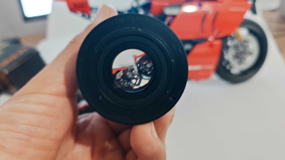 SlR Magic 12 mm f 1.6  MFT (Blackmagic)