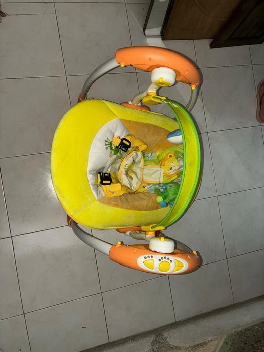 Espreguiçadeira baloiço a pilha