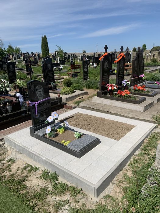 Виготовлення та встановлення пам'ятників