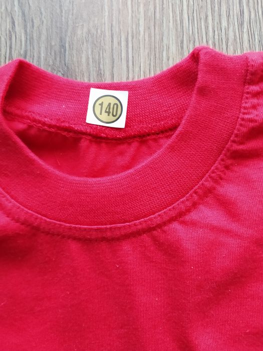 Dwa T shirty 140 duże nowe