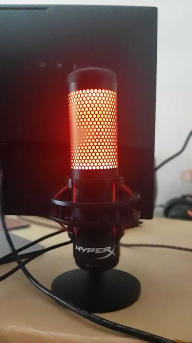Microfone HyperX QuadCast Gaming USB