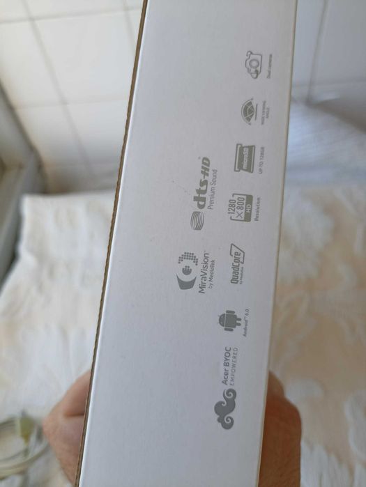 Tablet Iconia One 1064740288386947124