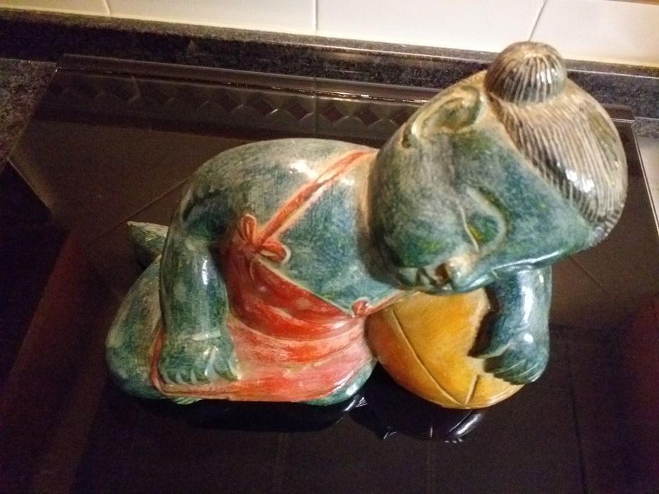 Últimos dias Cerra livros estatuetas Buda,preço unid,desct na compra 2