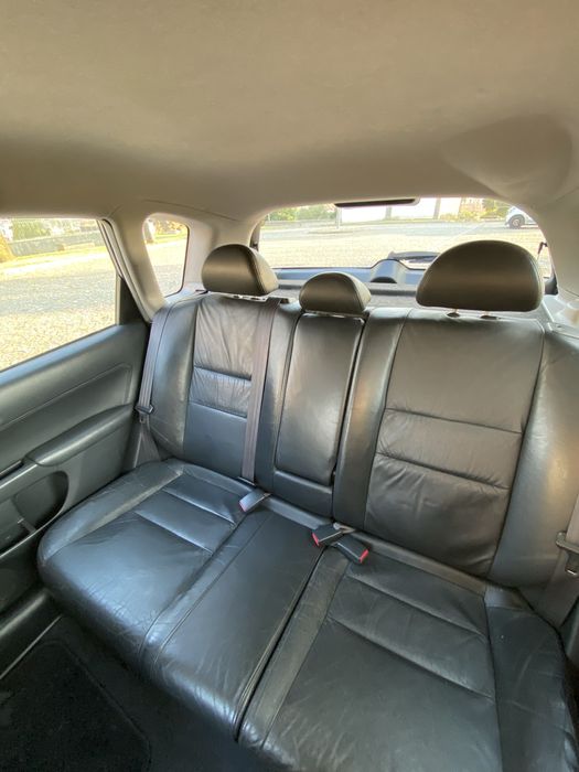 Honda Civic 1.7 CTDi 2005 — SINISTRADO — A ANDAR — 270.000 km