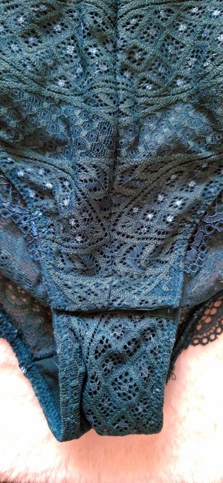 Koronkowe seksowne prześwitujące body z odkrytymi plecami M L