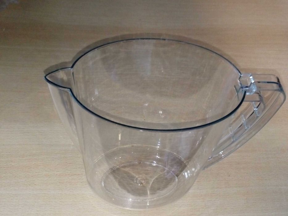 2.5-Liter Pitcher64550286160257122