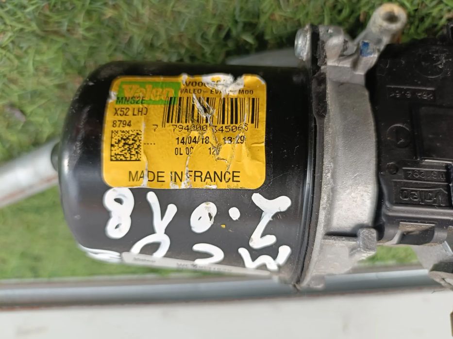 Motor limpa vidros frente DACIA Logan MCV II (7S_)
