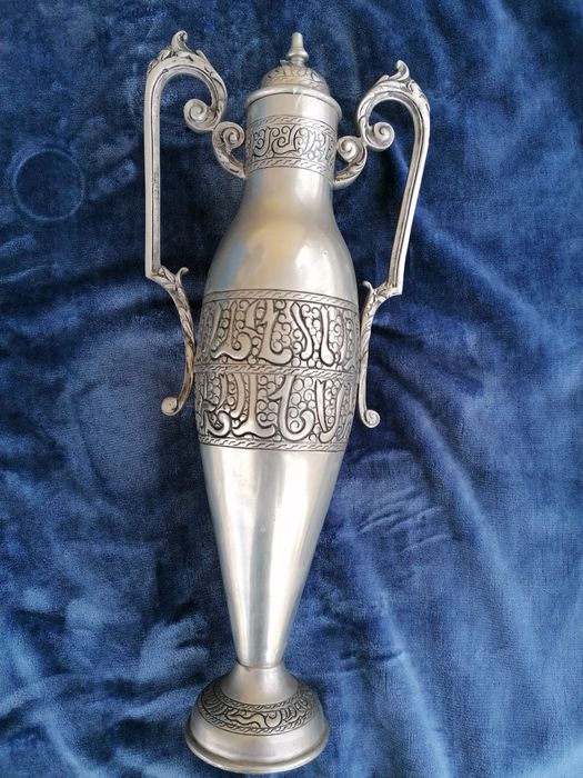 Peça decorativa Estanho