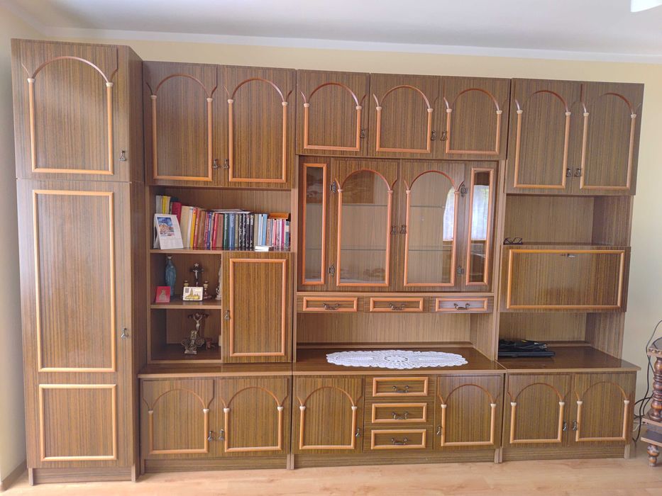 Sprzedam zestaw mebli